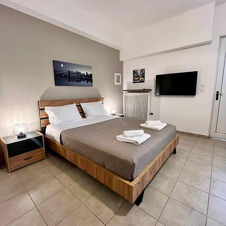 Lia'S Luxury Apartment - Near Airport Koropi Esterno foto