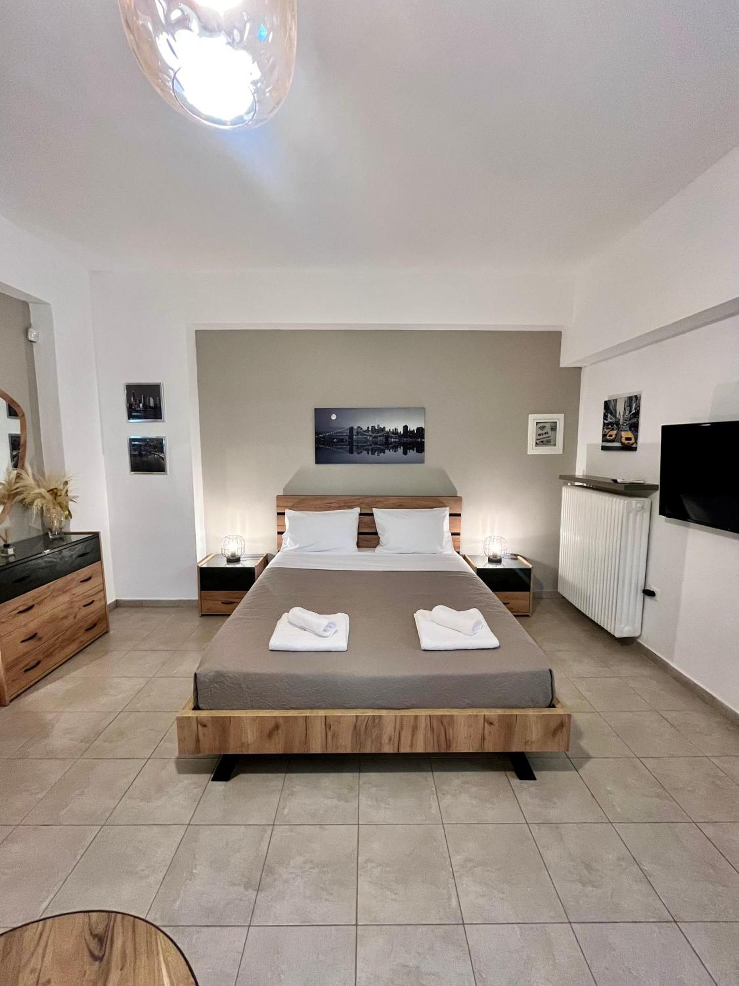 Lia'S Luxury Apartment - Near Airport Koropi Esterno foto
