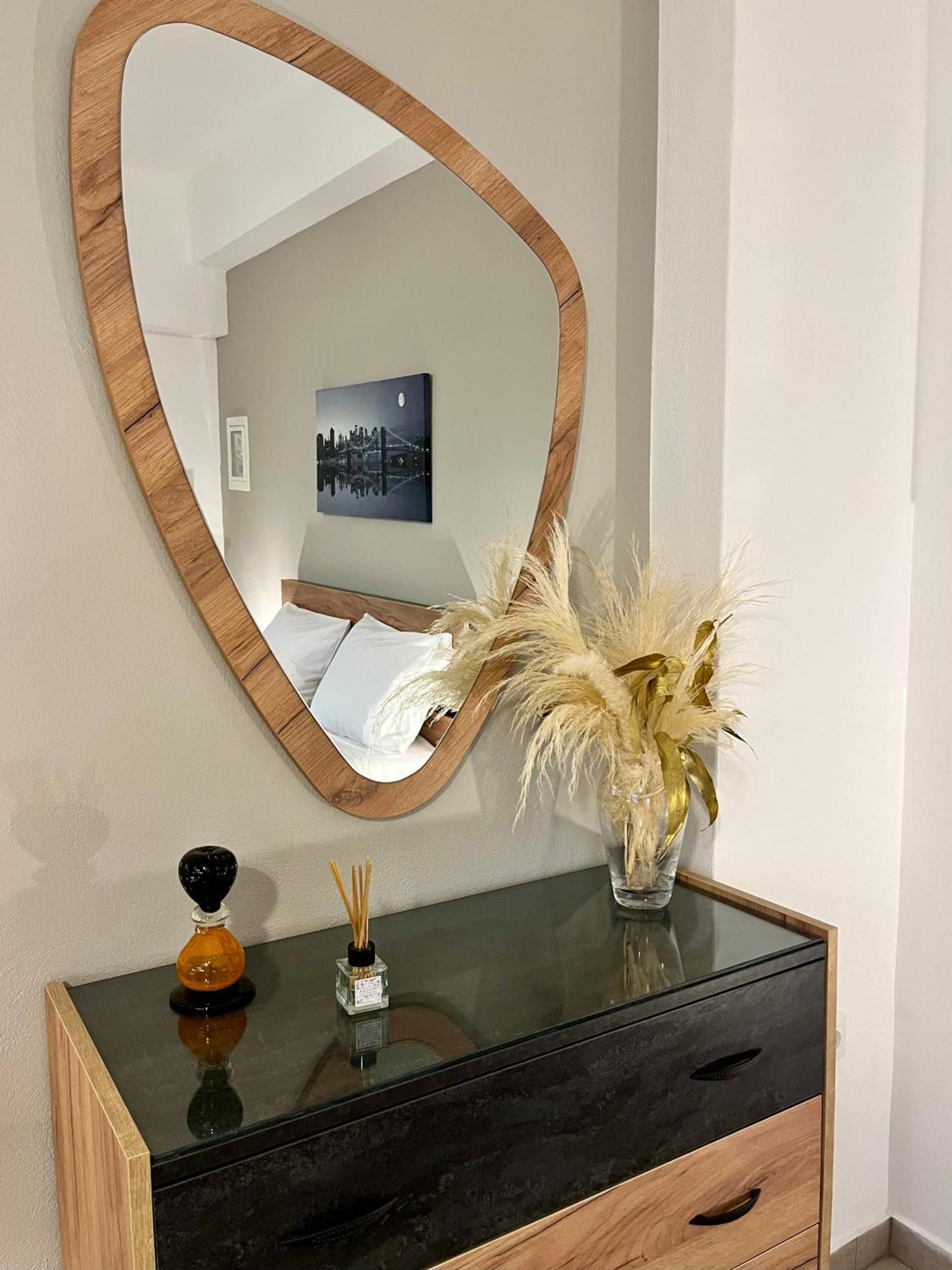 Lia'S Luxury Apartment - Near Airport Koropi Esterno foto